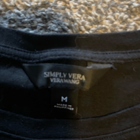 Simply Vera Vera Wang Black Short Sleeve Tee with Knot - Picture 2 of 2